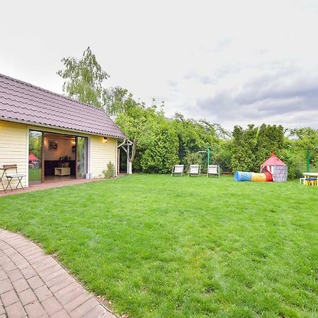 Happy Place - Casuta Galbena Domnesti  Exterior foto