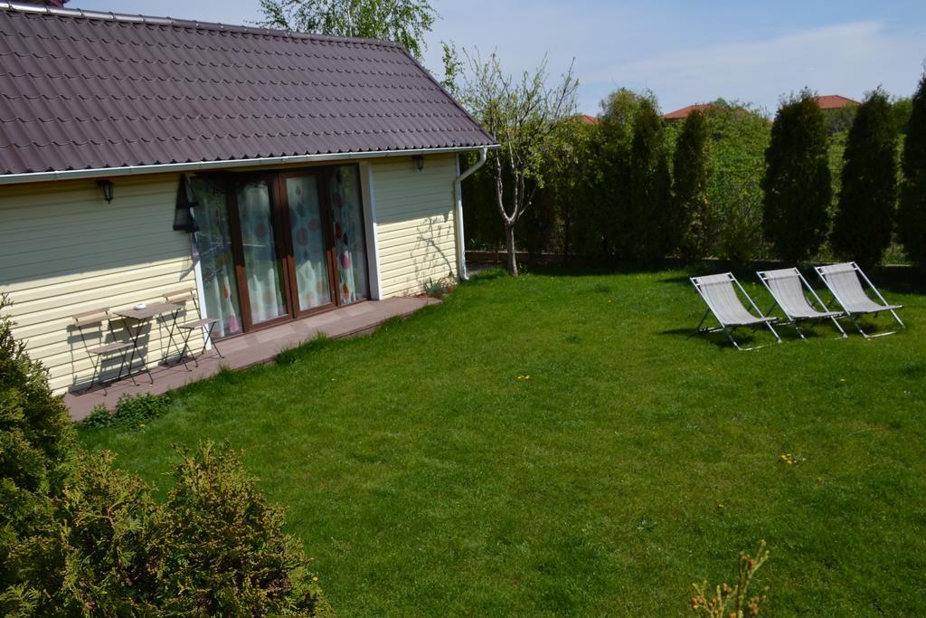 Happy Place - Casuta Galbena Domnesti  Exterior foto